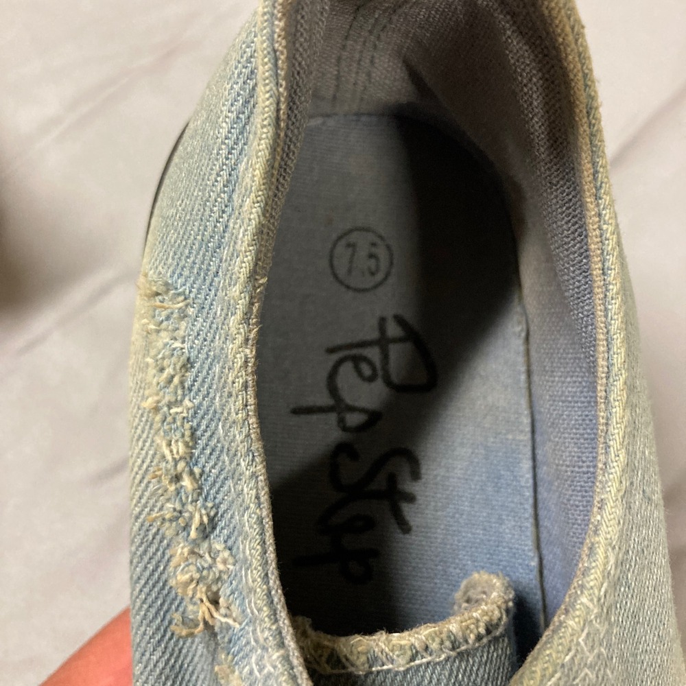 Pep Step Womens Light Wash Denim Distressed Low Top Sneakers Blue Size 7.5 - Picture 8 of 9